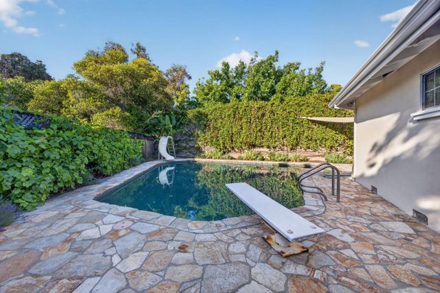 2705 Ramos Court, Mountain View, CA 94040
