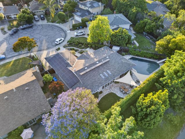 2705 Ramos Court, Mountain View, CA 94040