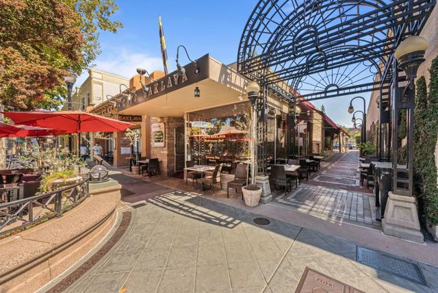 2705 Ramos Court, Mountain View, CA 94040