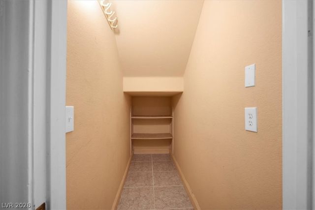 9958 Fragile Fields Street, Las Vegas, NV 89183