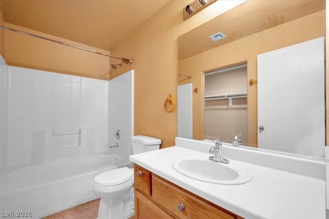 9958 Fragile Fields Street, Las Vegas, NV 89183