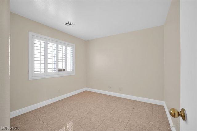 9958 Fragile Fields Street, Las Vegas, NV 89183