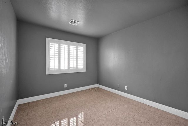 9958 Fragile Fields Street, Las Vegas, NV 89183