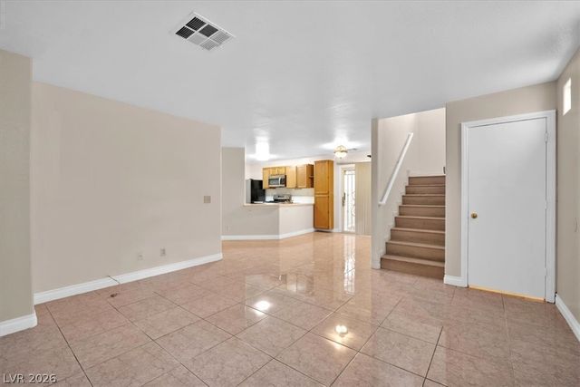 9958 Fragile Fields Street, Las Vegas, NV 89183