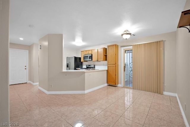 9958 Fragile Fields Street, Las Vegas, NV 89183