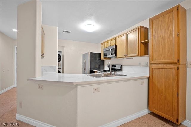 9958 Fragile Fields Street, Las Vegas, NV 89183