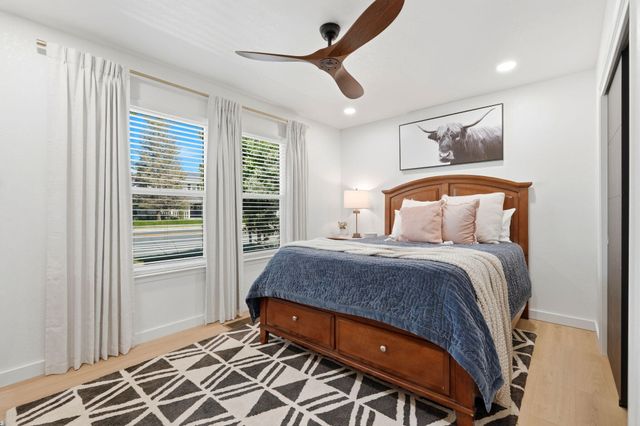 2181 N M, Tulare, CA 93274