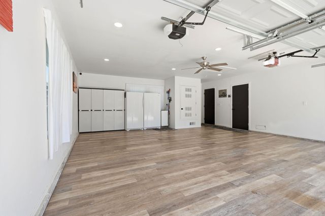 2181 N M, Tulare, CA 93274