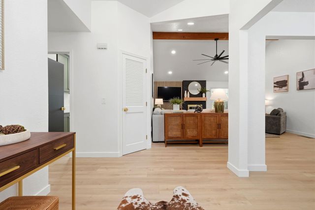 2181 N M, Tulare, CA 93274