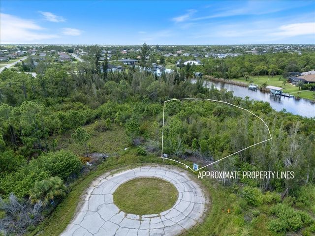 10105 LA GRANGE COURT, Port Charlotte, FL 33981