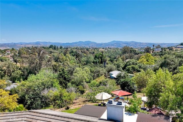1923 Vista del Norte, Fallbrook, CA 92028