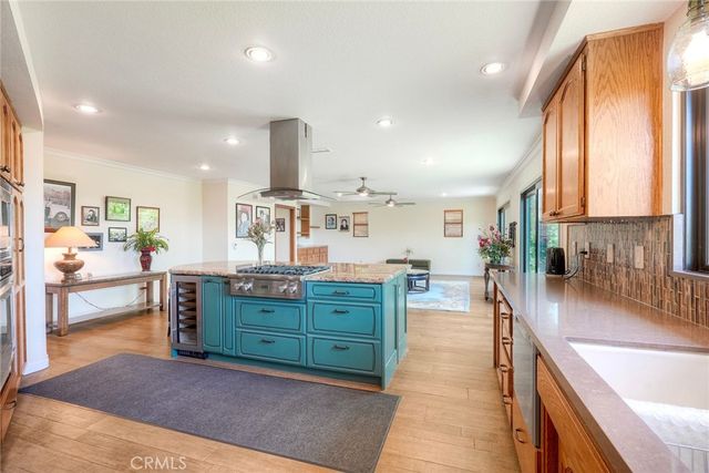 1923 Vista del Norte, Fallbrook, CA 92028