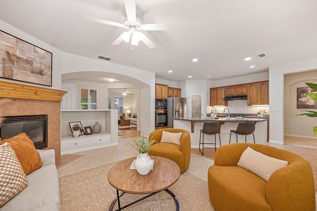 1086 Callander Way, Folsom, CA 95630