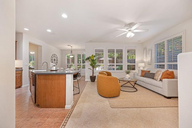 1086 Callander Way, Folsom, CA 95630