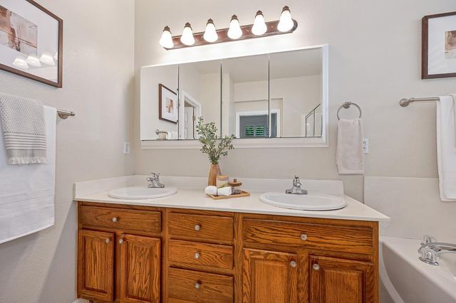 1086 Callander Way, Folsom, CA 95630