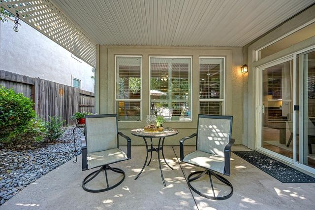 1086 Callander Way, Folsom, CA 95630