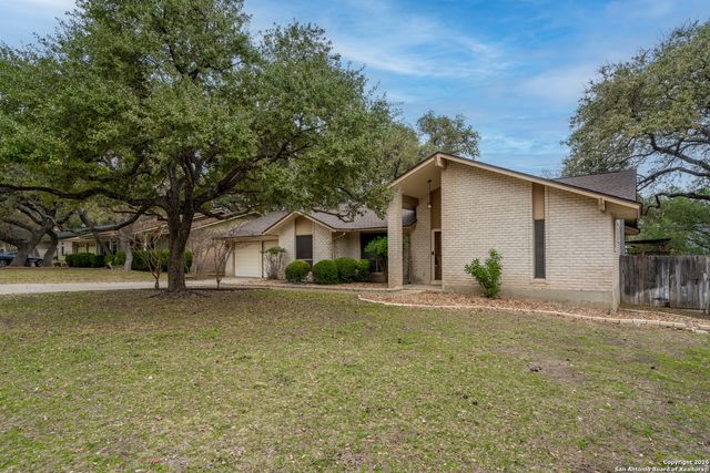 2131 Oak Wild, San Antonio, TX 78232