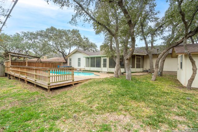 2131 Oak Wild, San Antonio, TX 78232