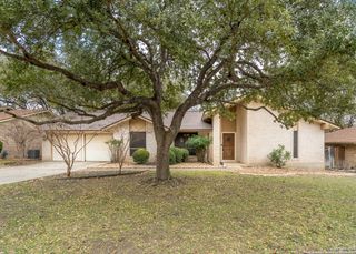 2131 Oak Wild, San Antonio, TX 78232