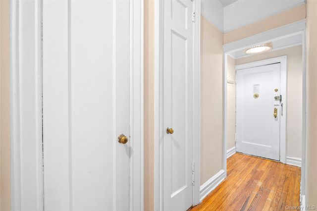 3720 81 Strret 5E, Jackson Heights, NY 11372