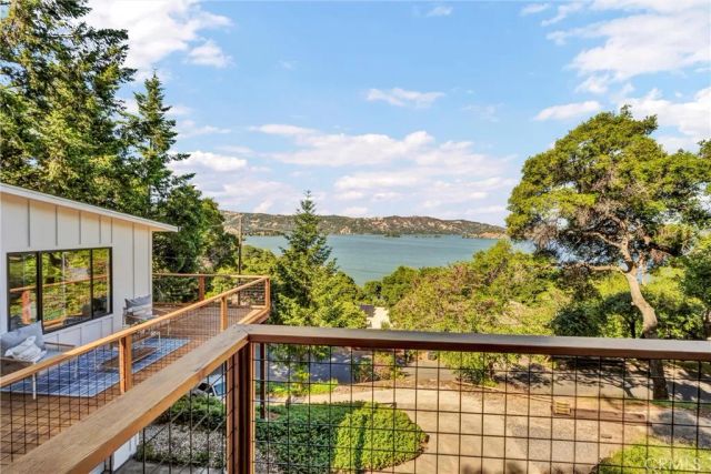 3095 S Lake Drive, Kelseyville, CA 95451