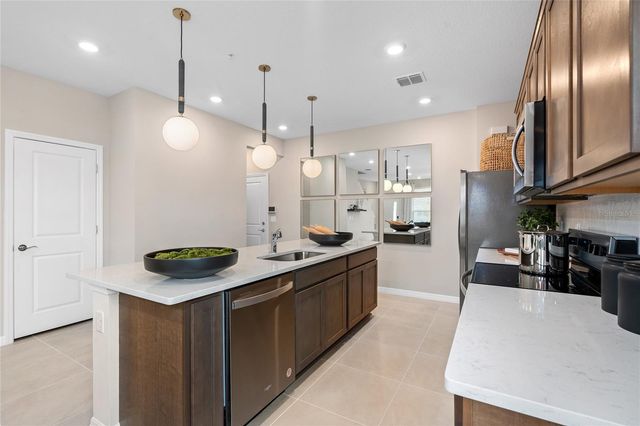 7872 EMERALD PALM POINT, Orlando, FL 32829