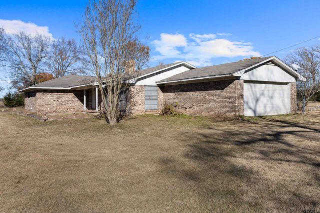 1749 CR 3225, Mount Pleasant, TX 75456