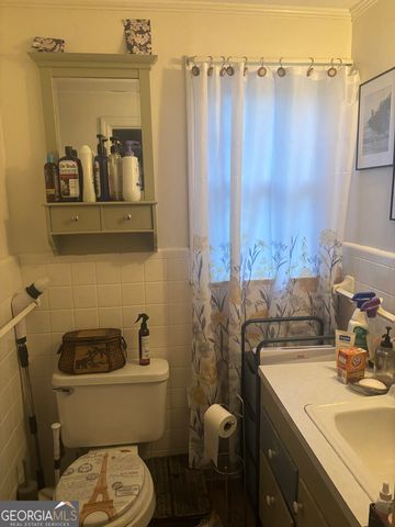 1933 Deerwood Place, Macon, GA 31211