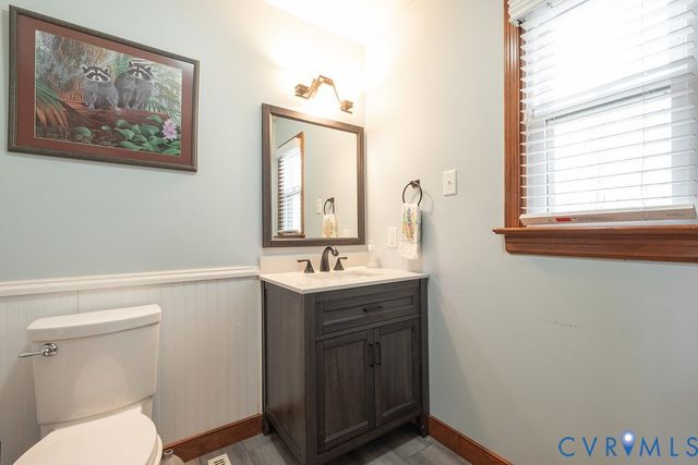 6082 Campaign Trl, Mechanicsville, VA 23111