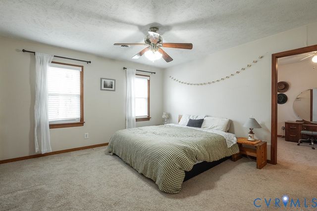 6082 Campaign Trl, Mechanicsville, VA 23111