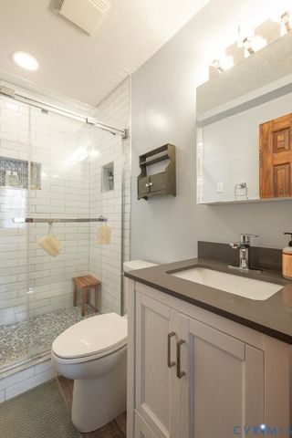 6082 Campaign Trl, Mechanicsville, VA 23111