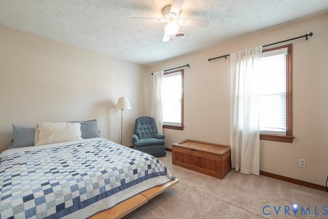 6082 Campaign Trl, Mechanicsville, VA 23111