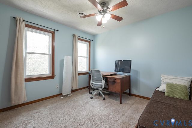 6082 Campaign Trl, Mechanicsville, VA 23111