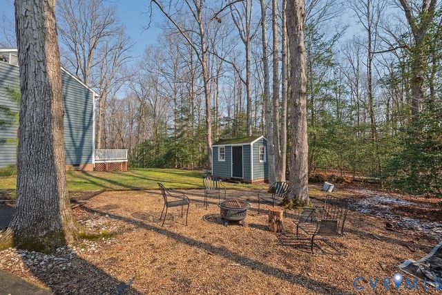 6082 Campaign Trl, Mechanicsville, VA 23111