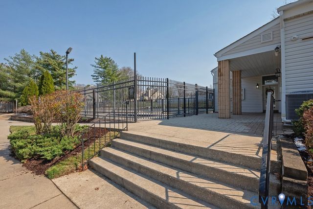 6082 Campaign Trl, Mechanicsville, VA 23111