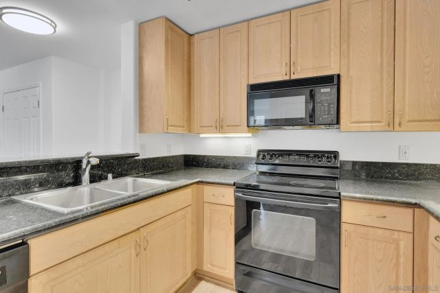 1601 India 214, San Diego, CA 92101