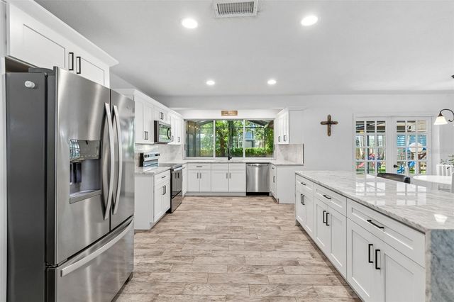 114 WINDY CIRCLE, Brandon, FL 33511