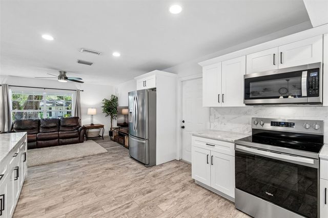 114 WINDY CIRCLE, Brandon, FL 33511