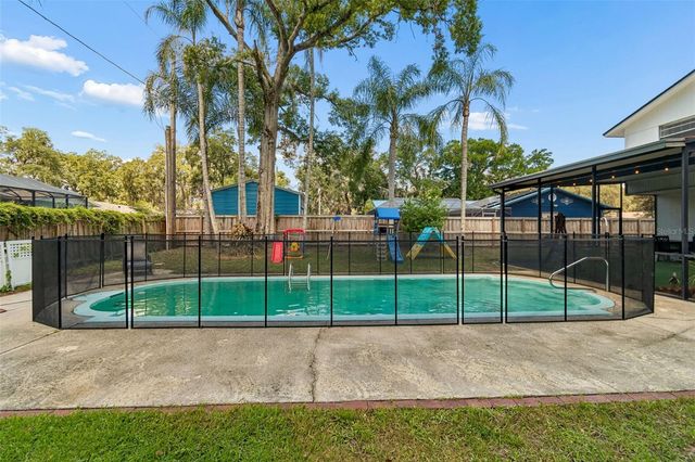 114 WINDY CIRCLE, Brandon, FL 33511