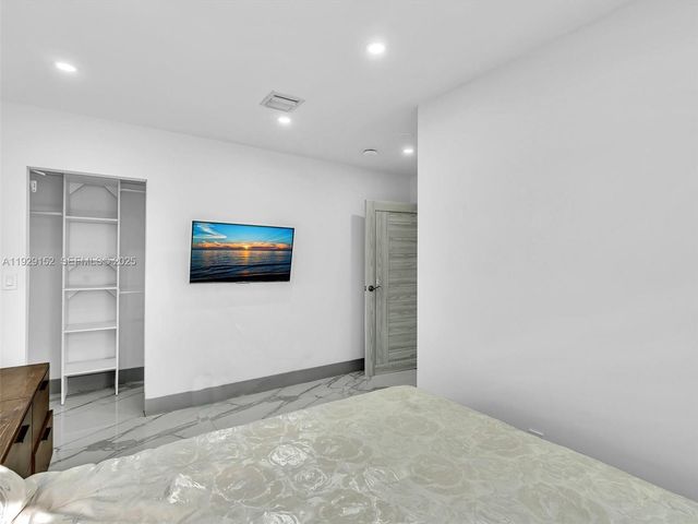 440 SE 8th Ave 0, Pompano Beach, FL 33060