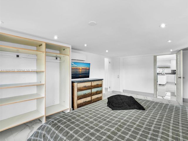 440 SE 8th Ave 0, Pompano Beach, FL 33060