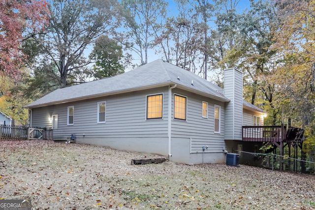 107 Springwater Trace, Woodstock, GA 30188