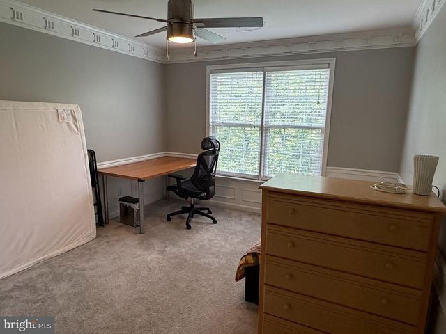 6156 MANCHESTER PARK CIR, Alexandria, VA 22310