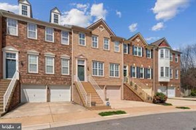 6156 MANCHESTER PARK CIR, Alexandria, VA 22310