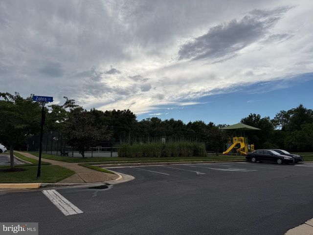 6156 MANCHESTER PARK CIR, Alexandria, VA 22310