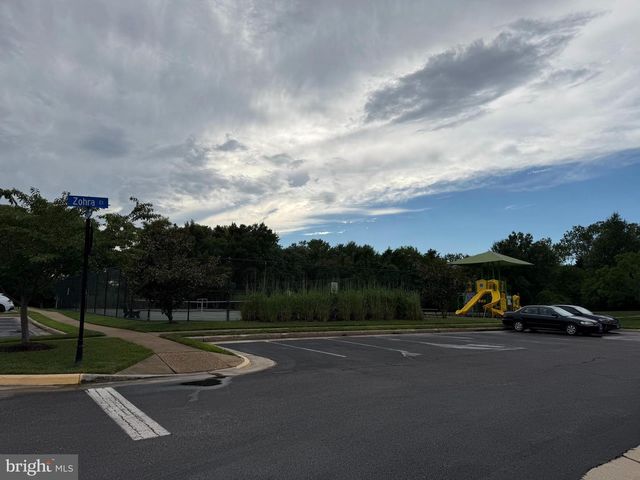 6156 MANCHESTER PARK CIR, Alexandria, VA 22310