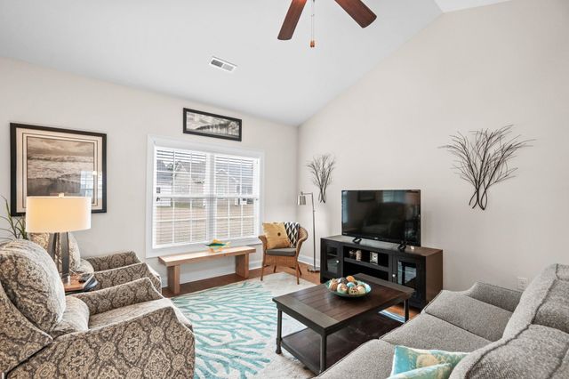 221 Cupola Dr., Longs, SC 29568