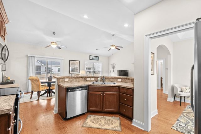 221 Cupola Dr., Longs, SC 29568