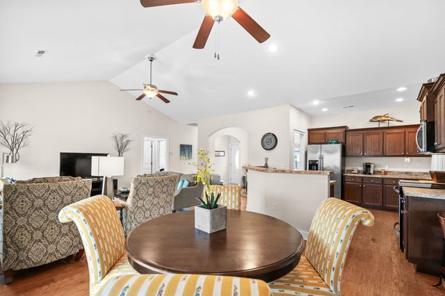 221 Cupola Dr., Longs, SC 29568