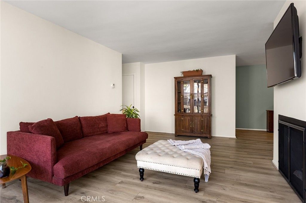 Image 13 of property listing at 5875 Doverwood Drive 309, Culver City, CA 90230